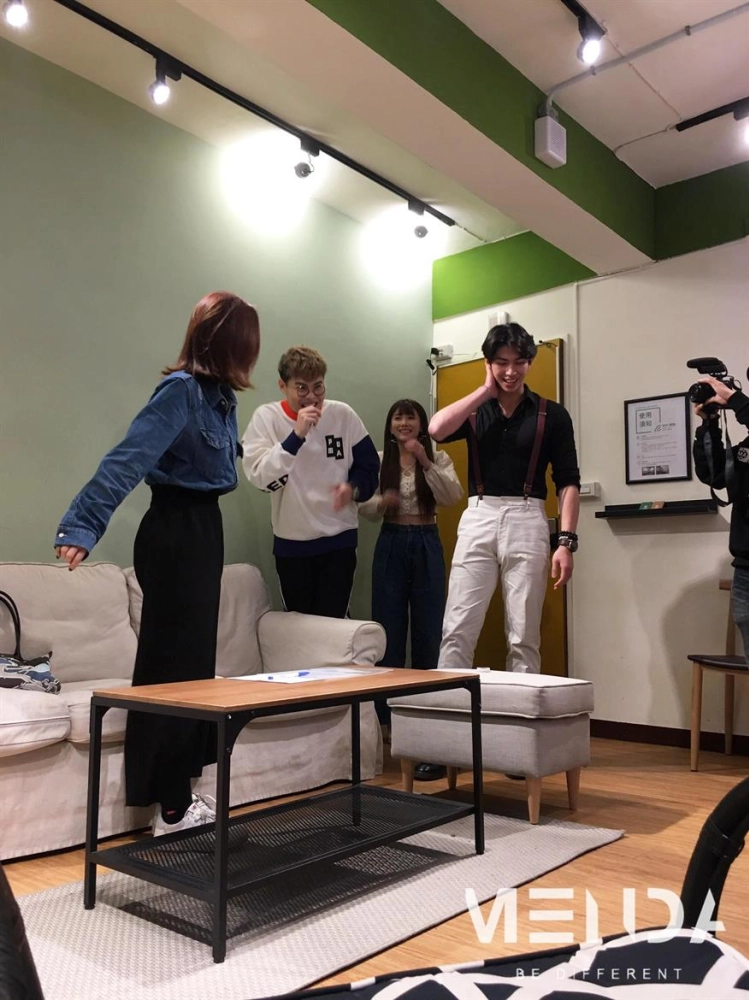 驚喜委託所 節目製作