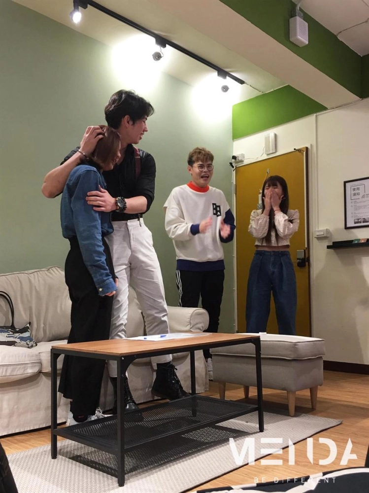 驚喜委託所 節目製作