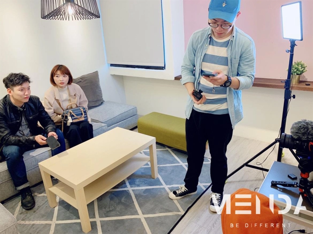 驚喜委託所 節目製作