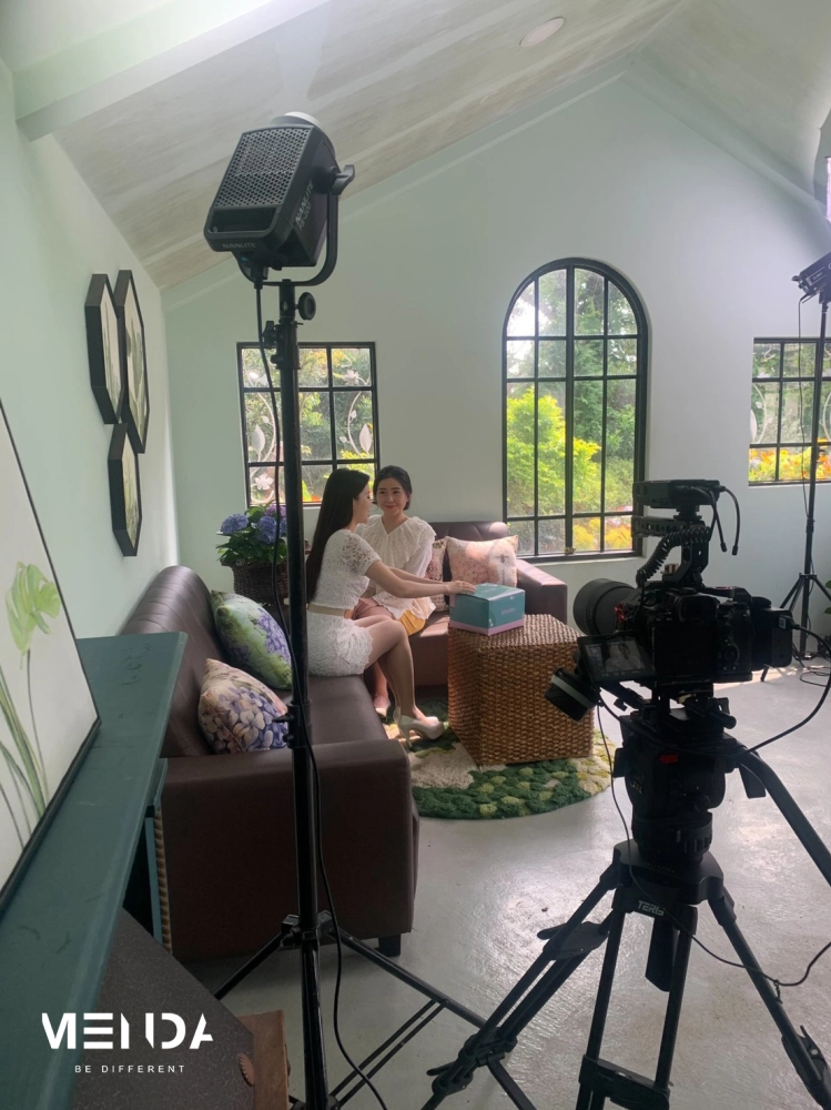 百納康健花萃霜CF拍攝