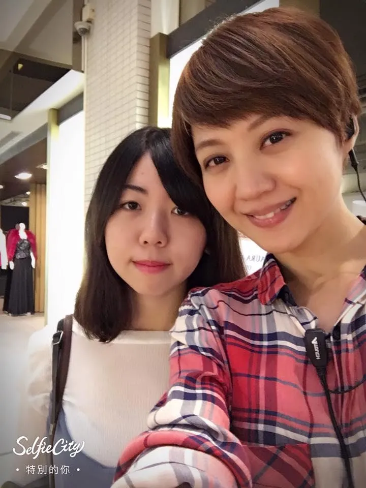 日曜天地聯合品牌走秀