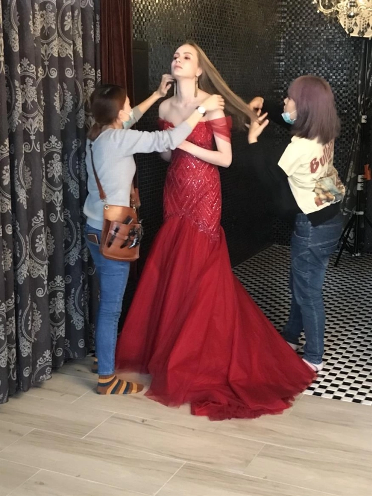 茱莉亞婚紗型錄拍攝