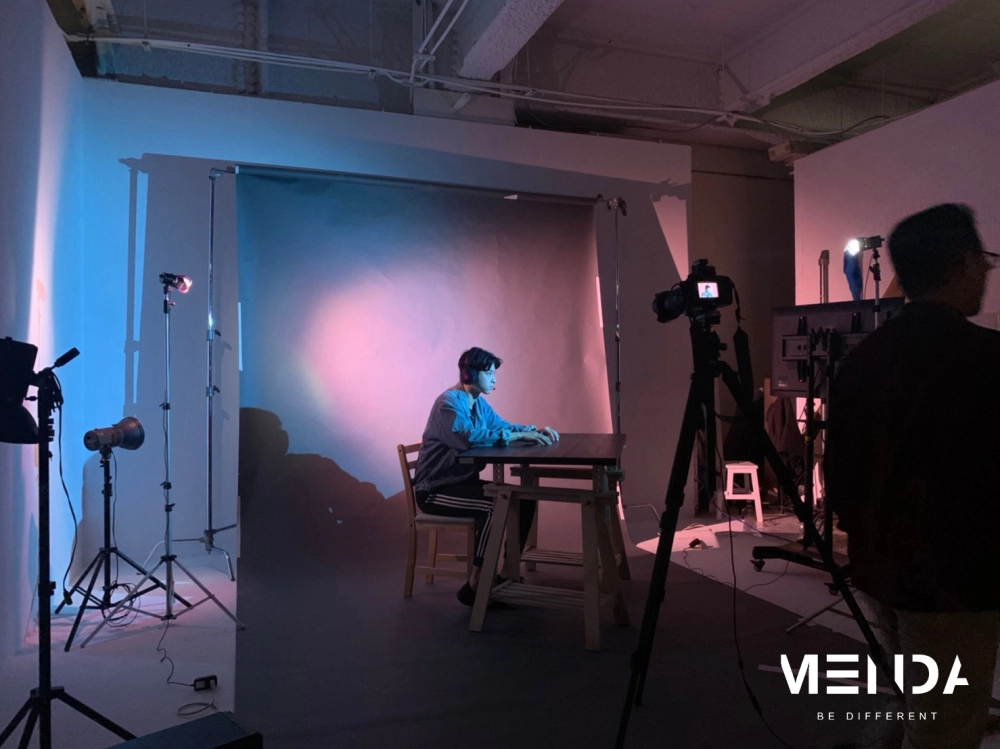 電競耳機平面拍攝