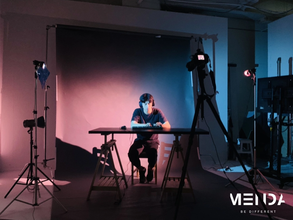 電競耳機平面拍攝