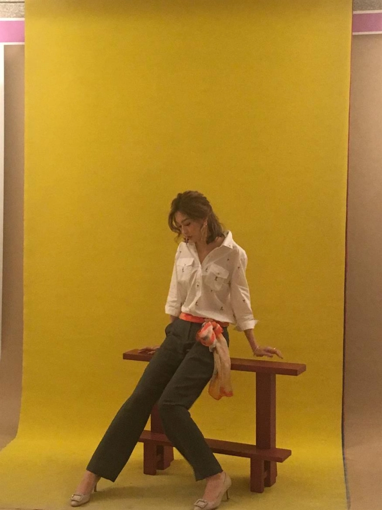 精品百貨購物節封面拍攝