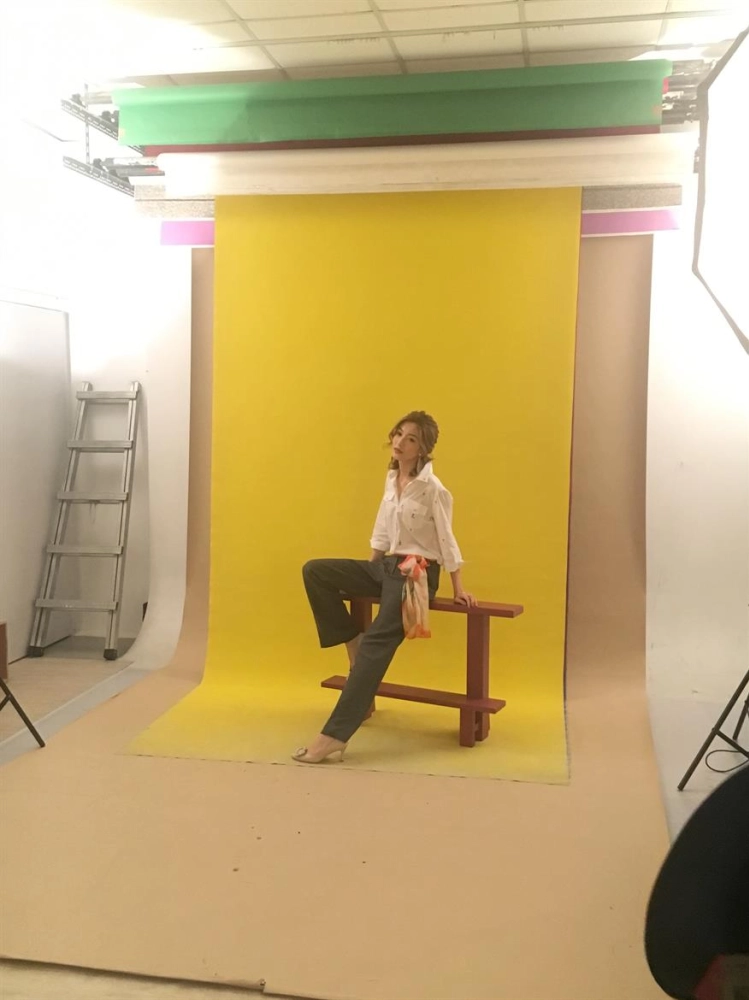 精品百貨購物節封面拍攝