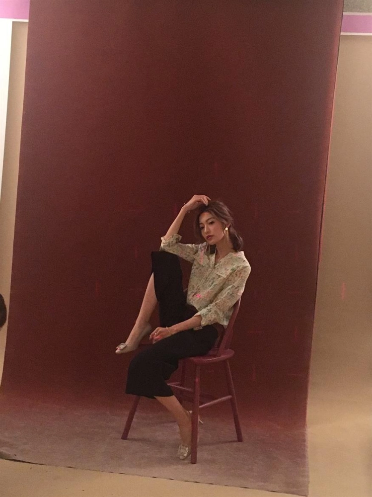 精品百貨購物節封面拍攝