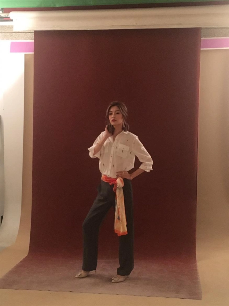 精品百貨購物節封面拍攝