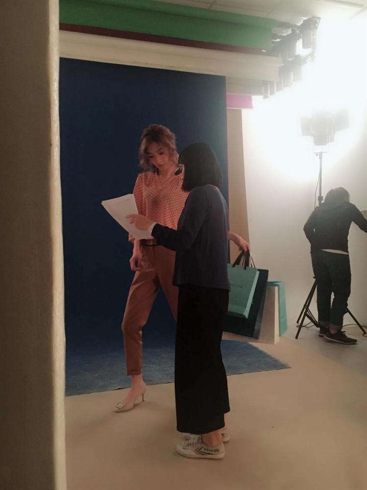 精品百貨購物節封面拍攝