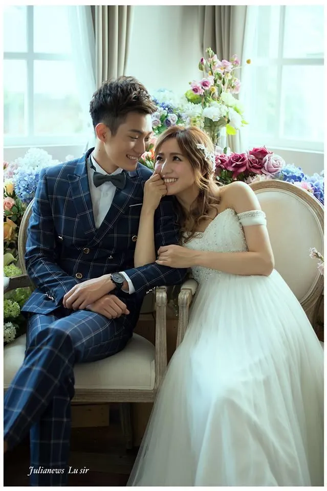 茱莉亞婚紗型錄成品