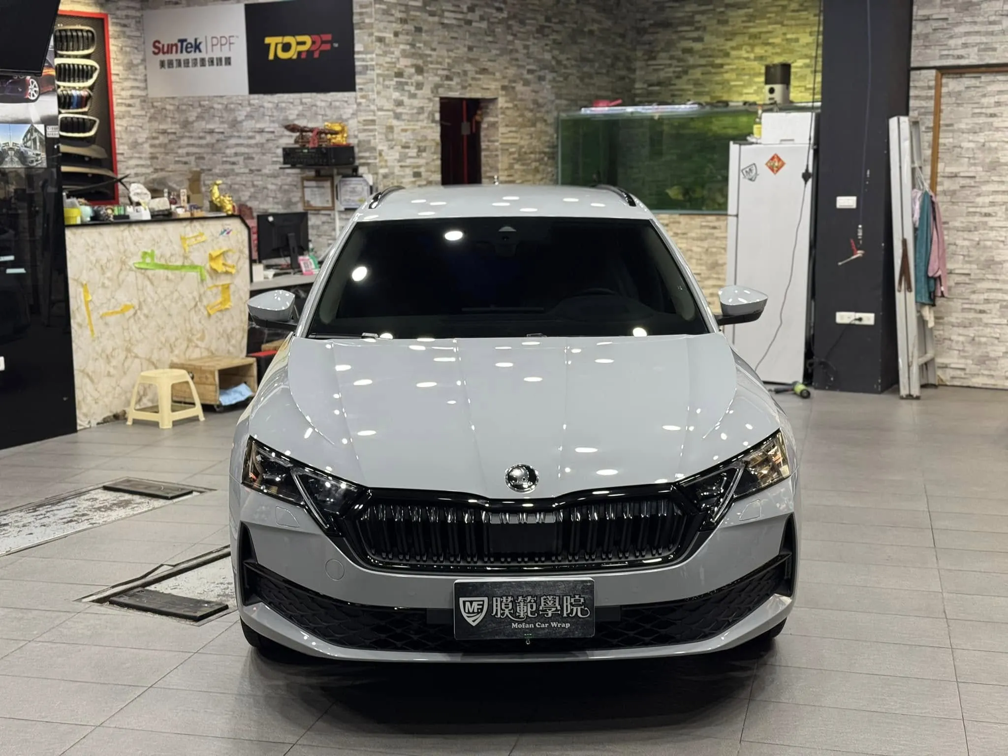 Skoda Octavia RS 全車改色 、鍍鉻黑化