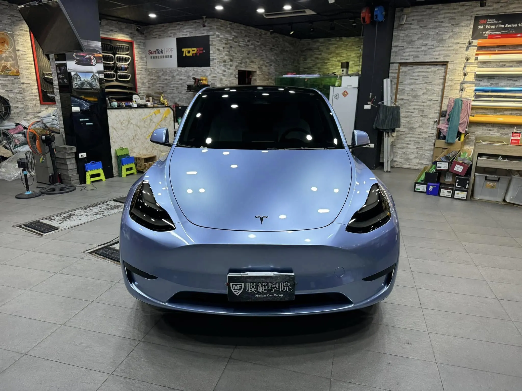 model Y  全車改色、全車隔熱紙