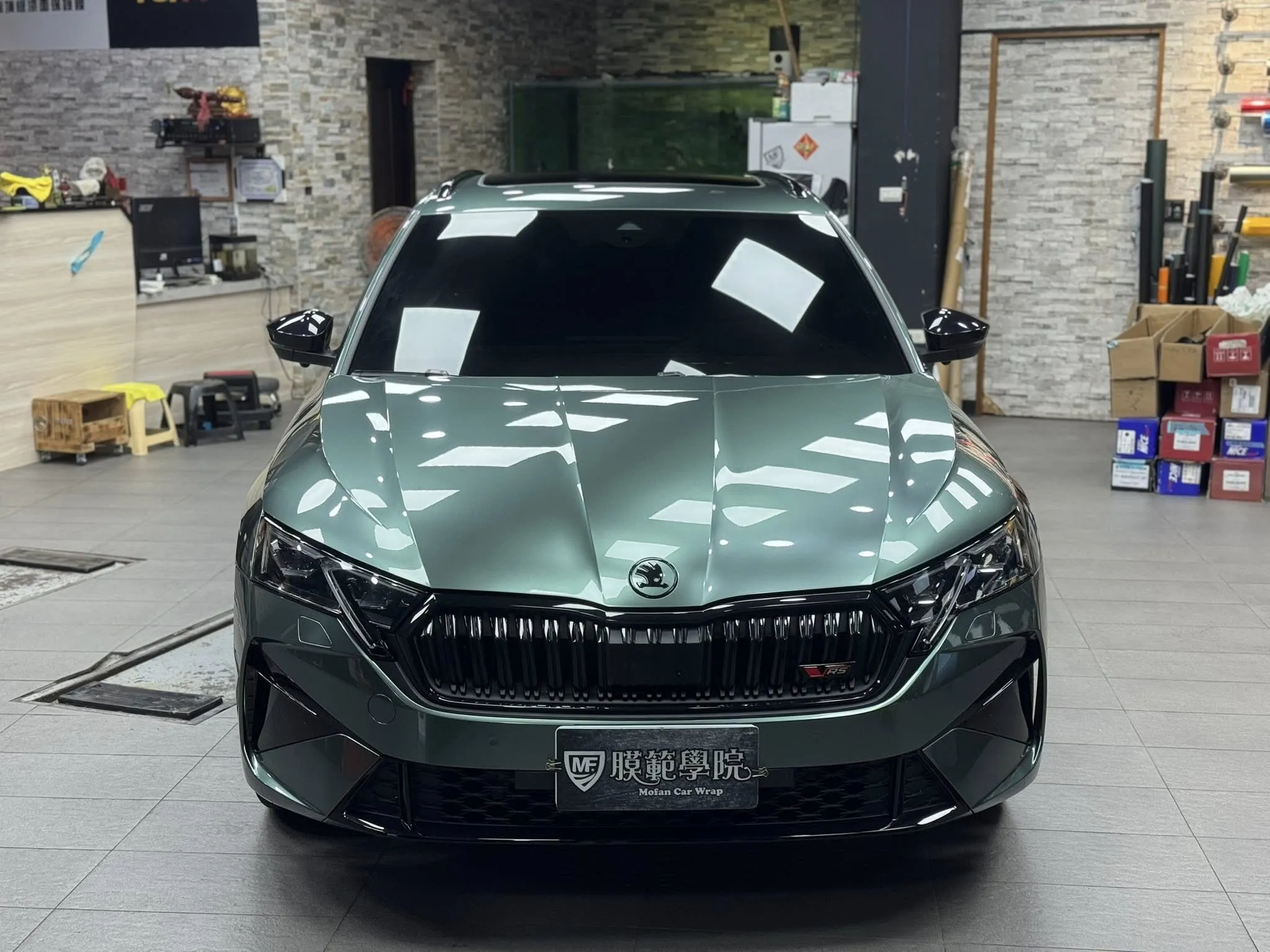 Škoda Octavia 全車改色｜蒼嶺綠