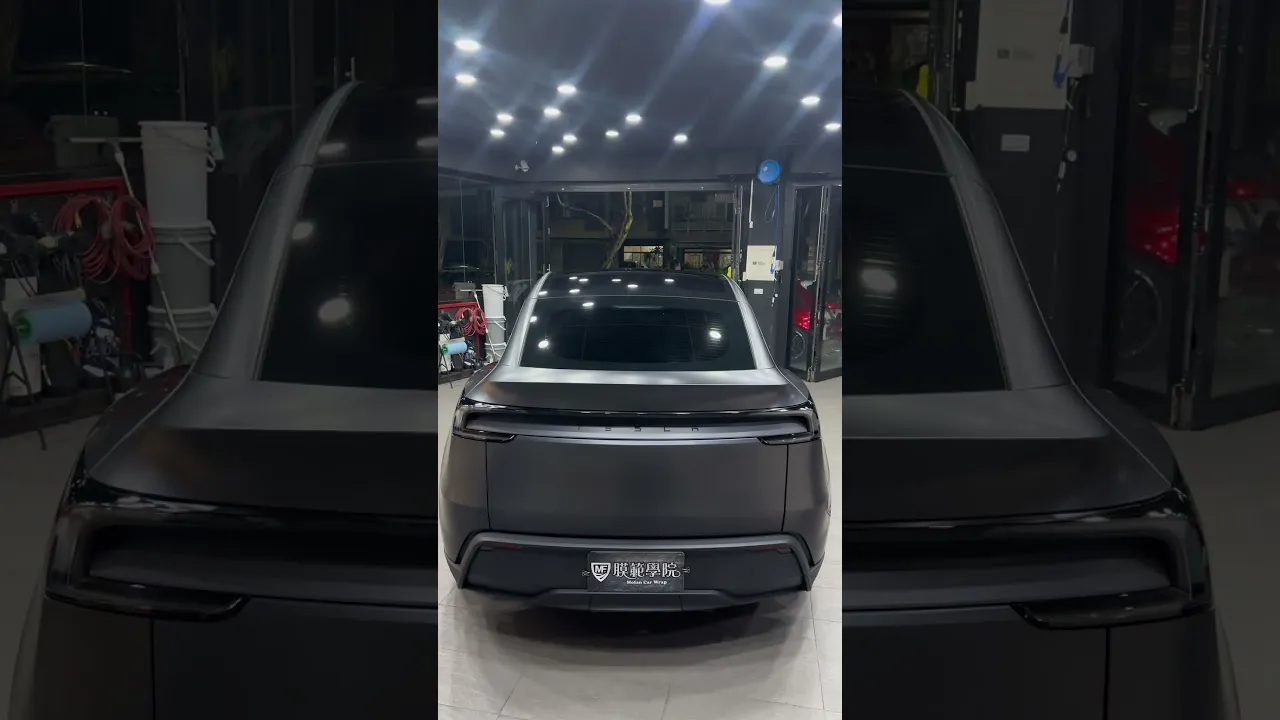 保護力升級、質感同步拉滿犀牛皮能有效抵抗日常刮擦，讓車漆長期維持在「如新」狀態。霧面的視覺層次，讓整