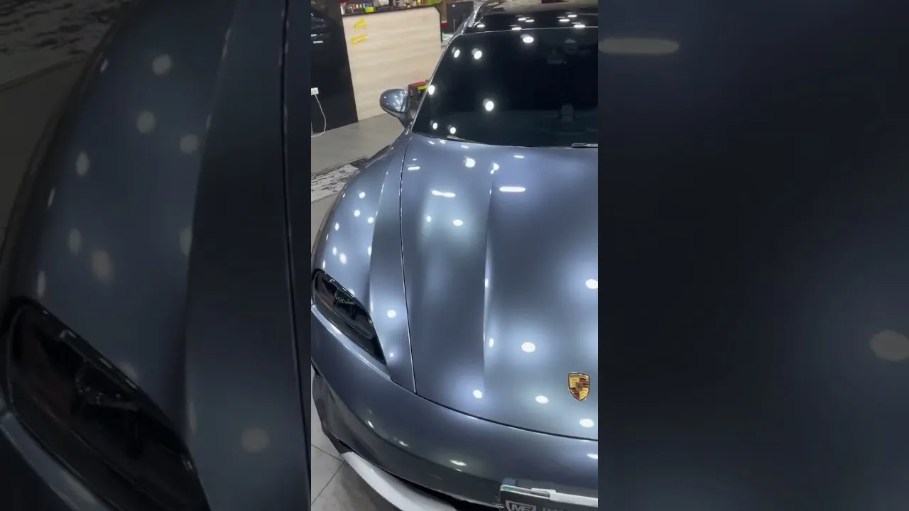 拜倫灣藍，讓風景成為車的背景