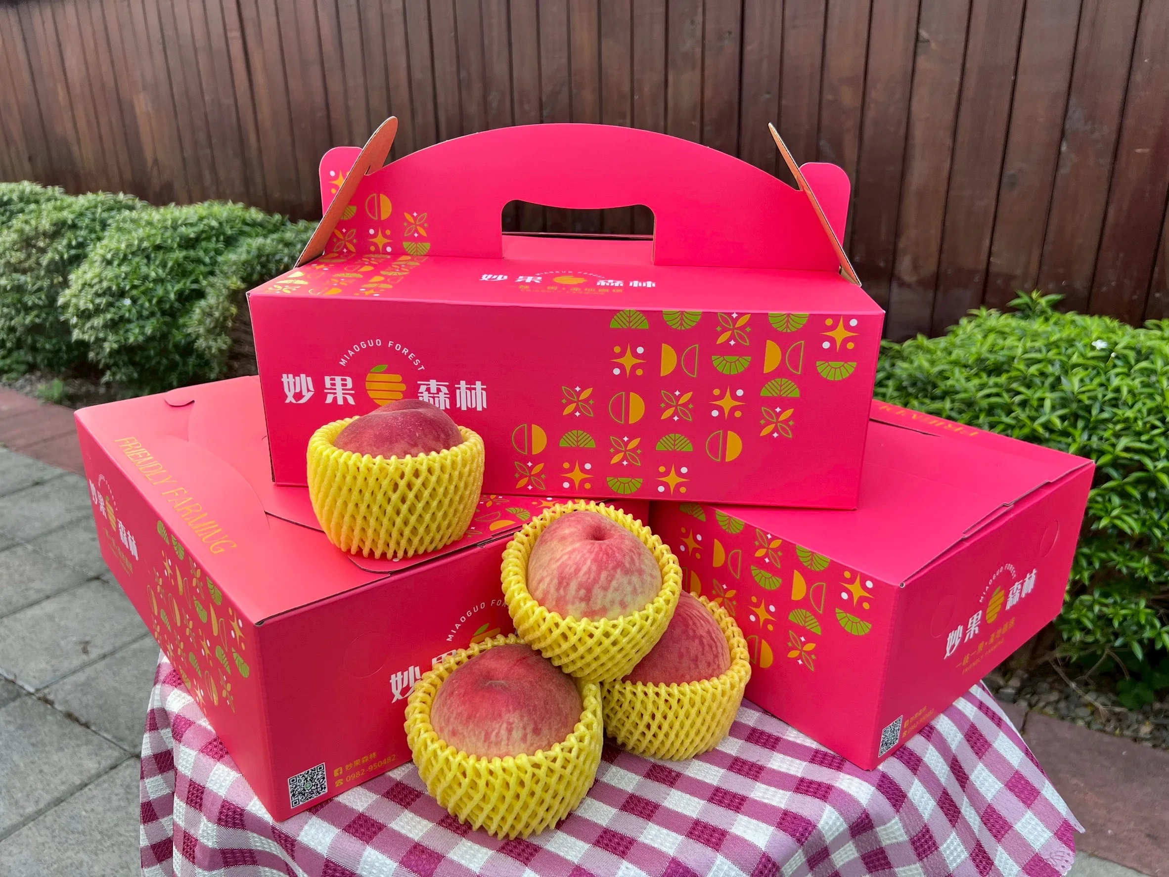 不同品種差在哪裡？紅鈴水蜜桃,台中紅鈴水蜜桃