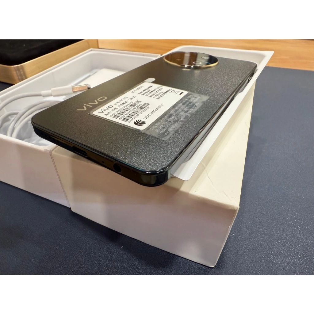 vivo y38 5g 8G/256G 綠色 外觀漂亮 功能正常