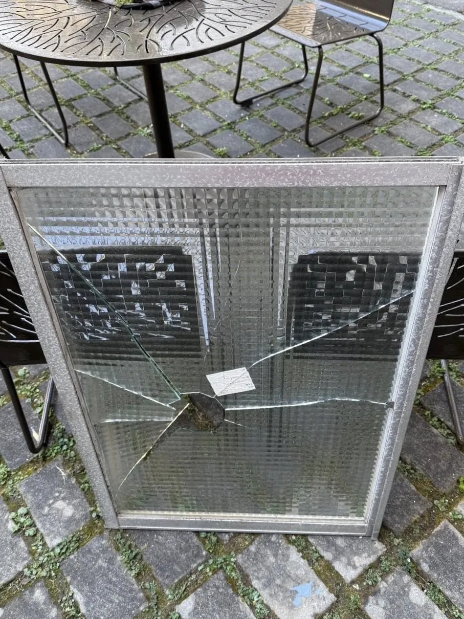 玻璃破了怎麼辦？