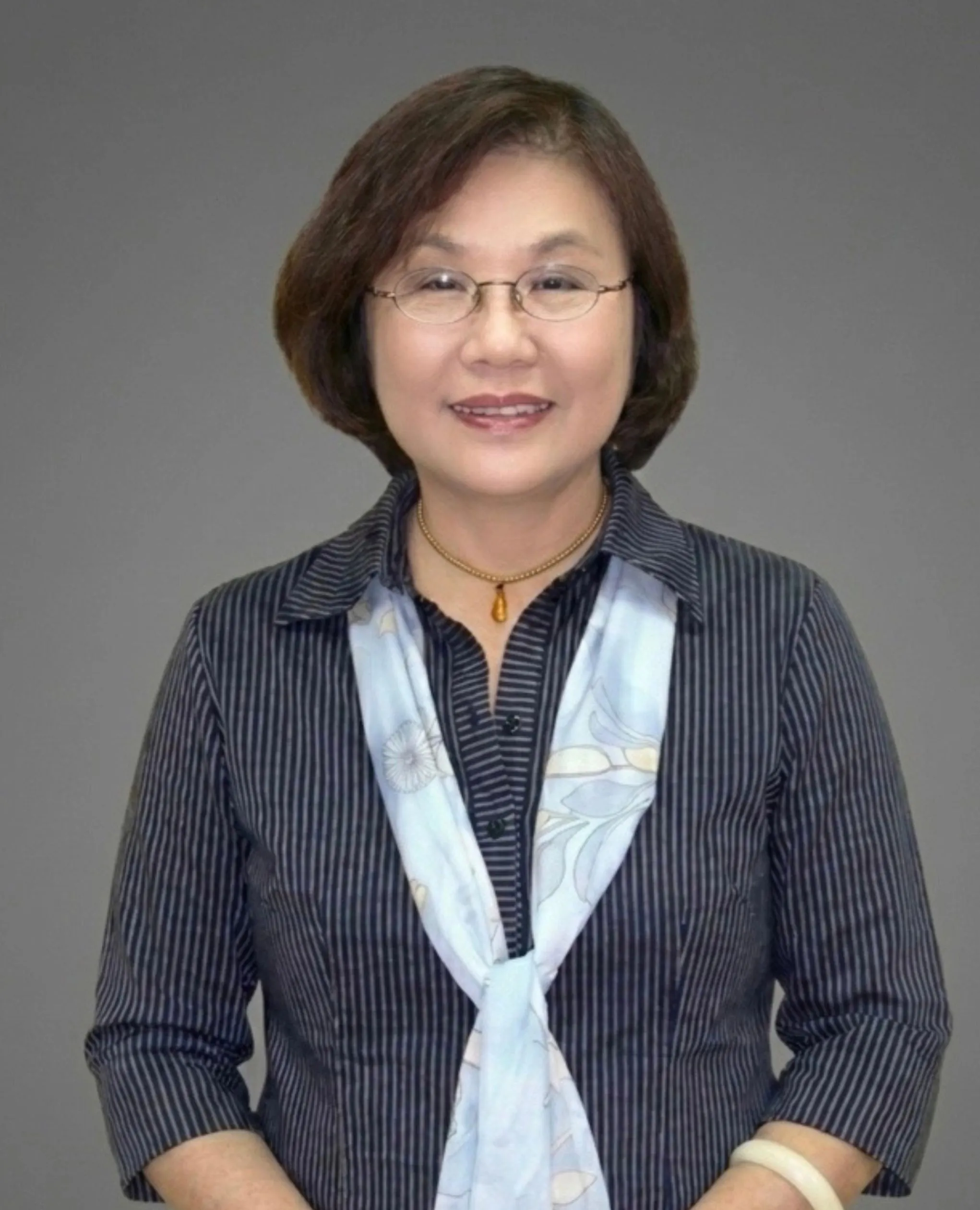 黃囇莉 諮商心理師