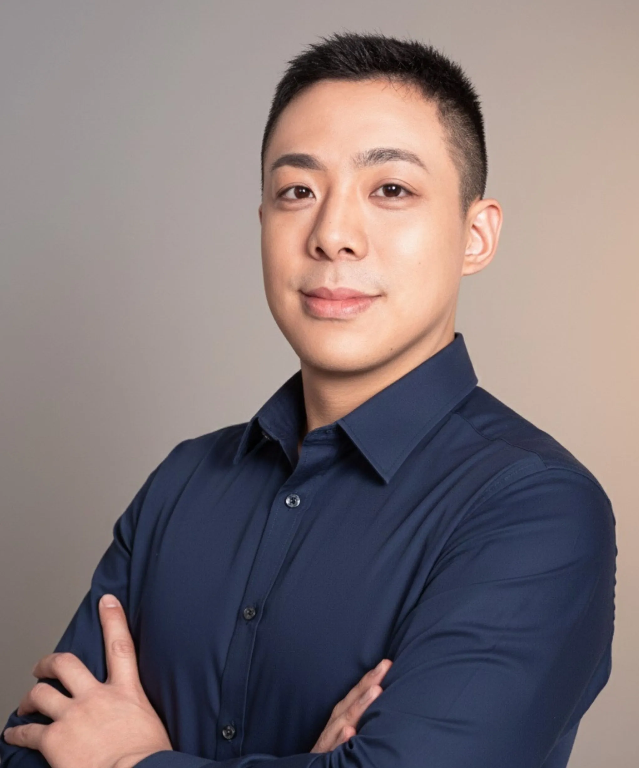 鄧運合 諮商心理師