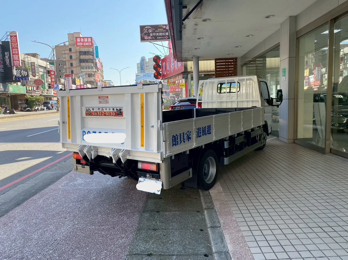 公司買車還是租車划算？