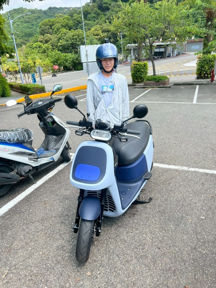 南北機車、重機託運