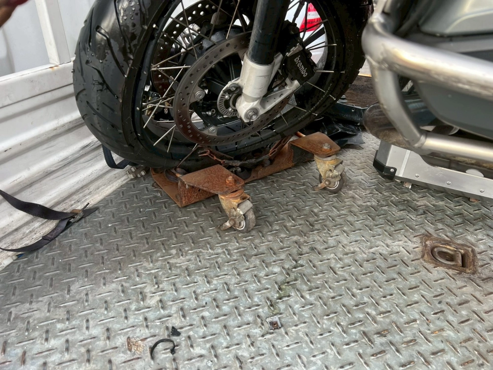 機車、重機道路救援