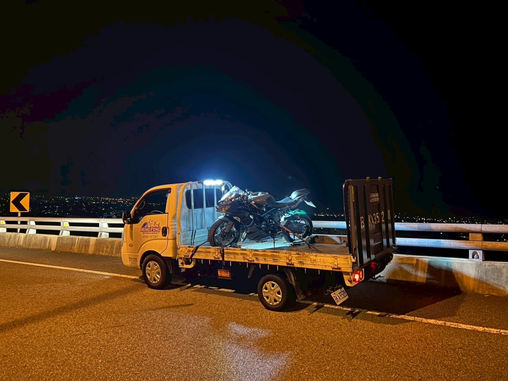 機車、重機道路救援