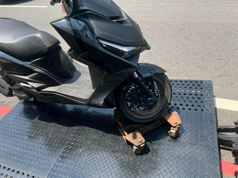 機車、重機道路救援