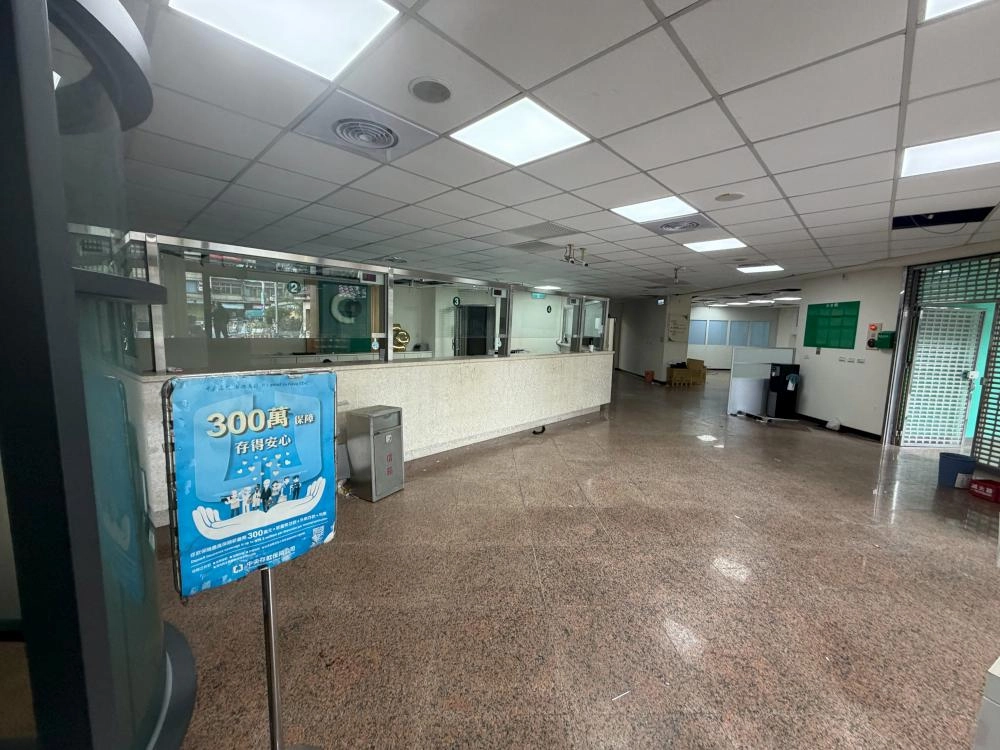 樹林銀行合作金庫 全室拆除 廢棄物清運｜桃園廢棄物清運｜中壢廢棄物清運｜八德廢棄物清運