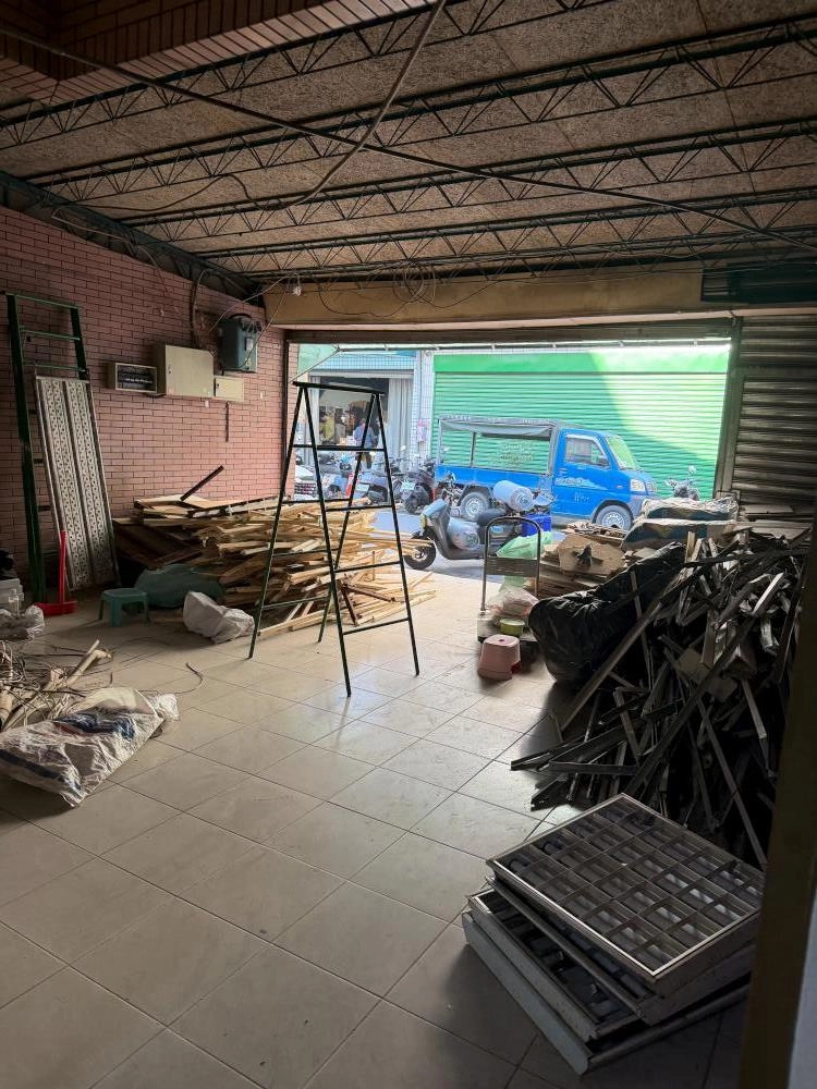 新北蘆洲廠辦拆除｜台北房屋拆除 新北房屋拆除 新北裝潢拆除 台北裝潢拆除