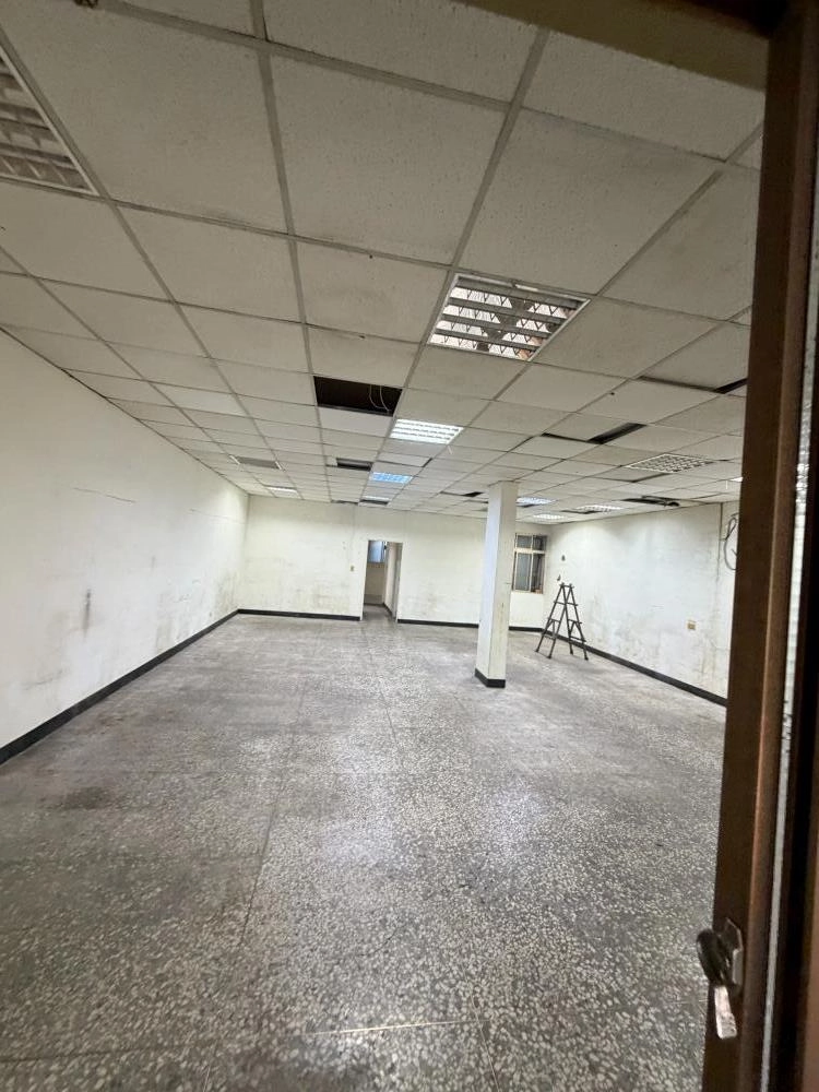 新北蘆洲廠辦拆除｜台北房屋拆除 新北房屋拆除 新北裝潢拆除 台北裝潢拆除