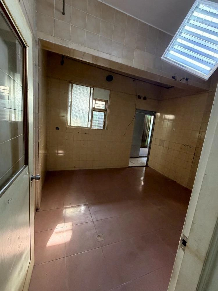 新北蘆洲廠辦拆除｜台北房屋拆除 新北房屋拆除 新北裝潢拆除 台北裝潢拆除