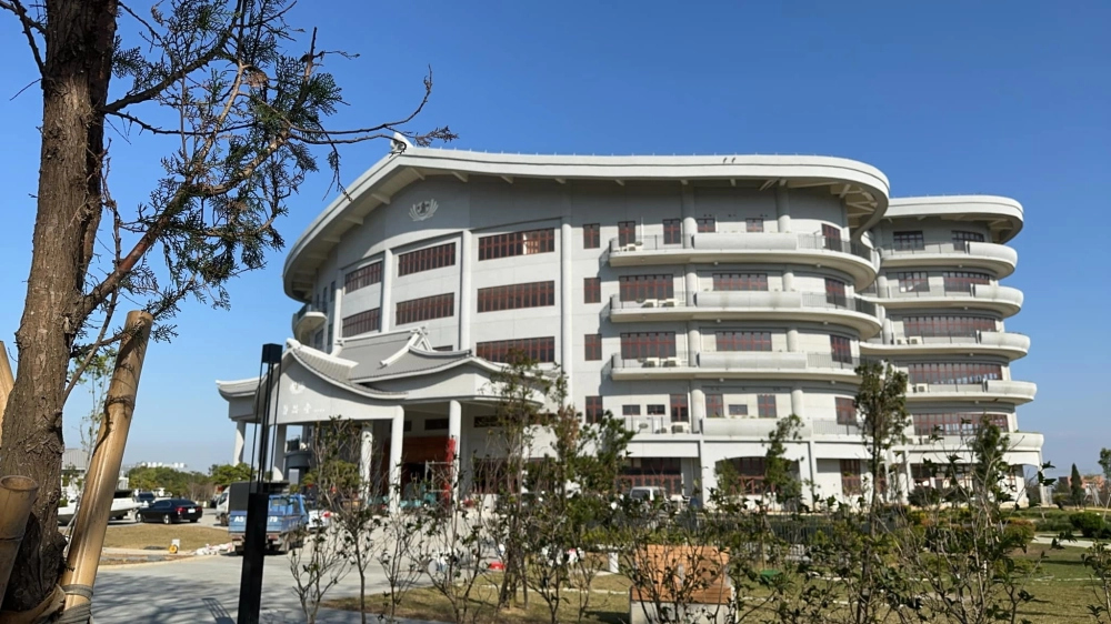 台中玻璃清洗/玻璃清潔公司推薦