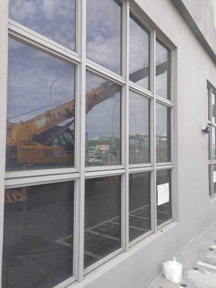 外牆玻璃清潔｜高雄外牆清洗｜屏東外牆清洗｜台東外牆清洗