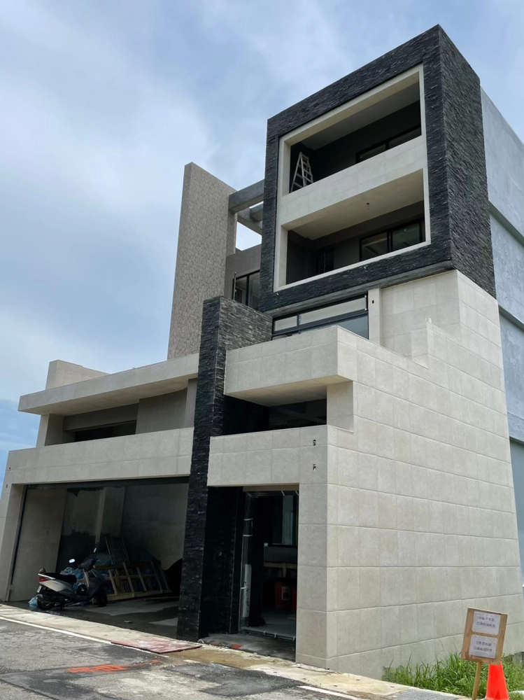 私宅｜耶路撒冷黃