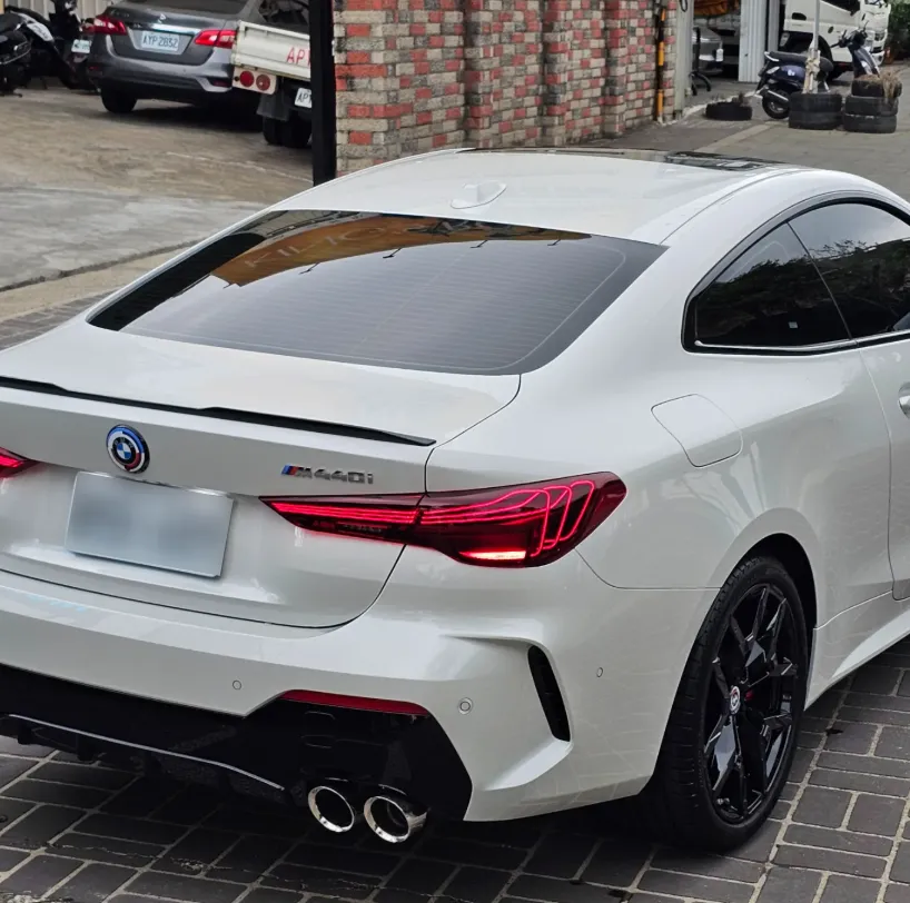 BMW M440i