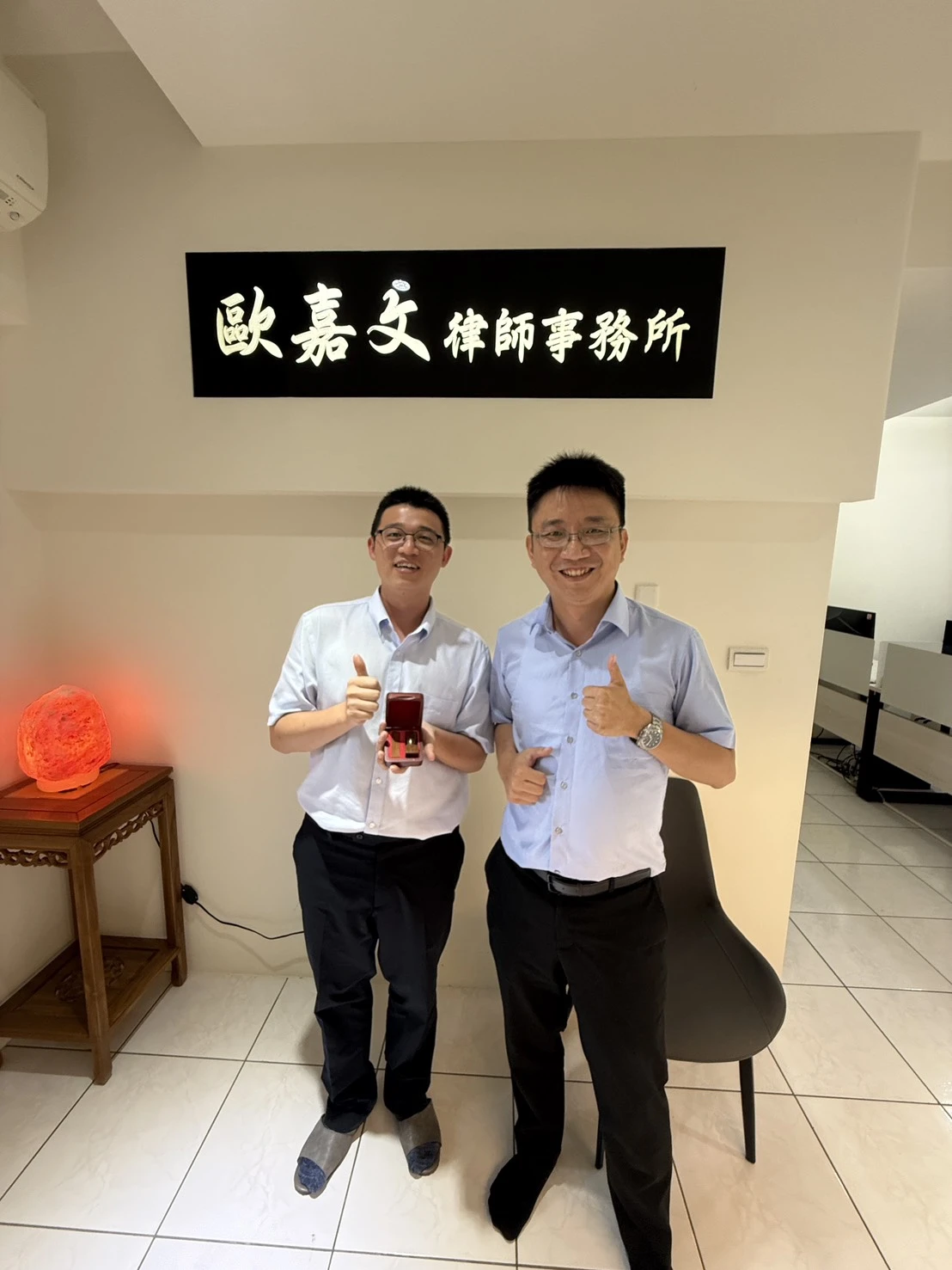 恭喜升級：實習律師 ➜ 受僱律師｜台中律師事務所｜豐原律師事務所