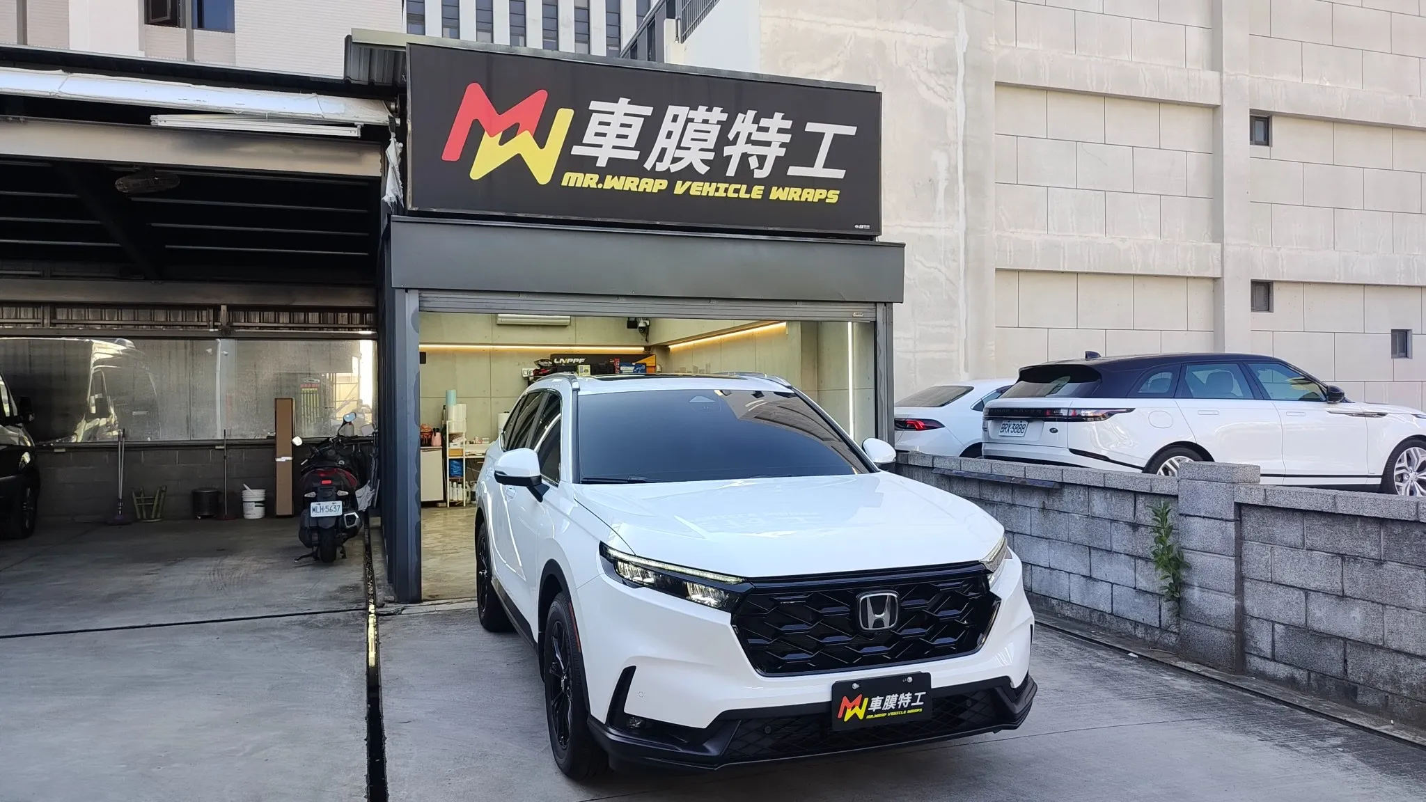 HONDA CRV六代 / LNPPF高透亮自體修復犀牛皮