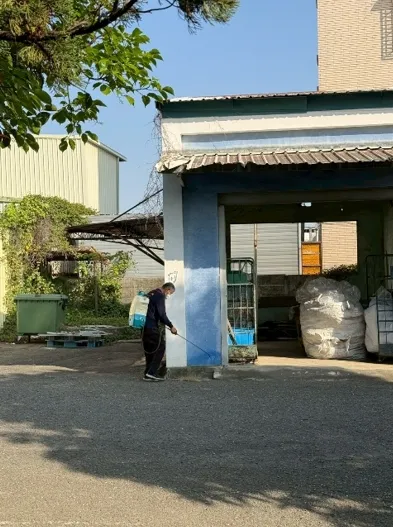 工廠外圍消毒