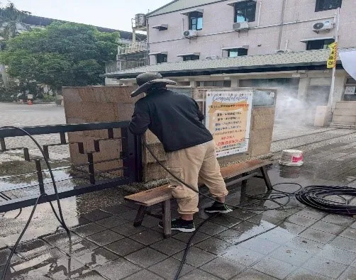 國中-學校 - 校門口