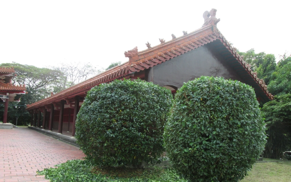 除草、綠籬修剪