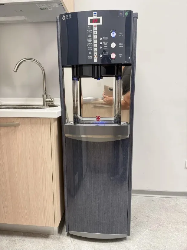 落地式飲水機