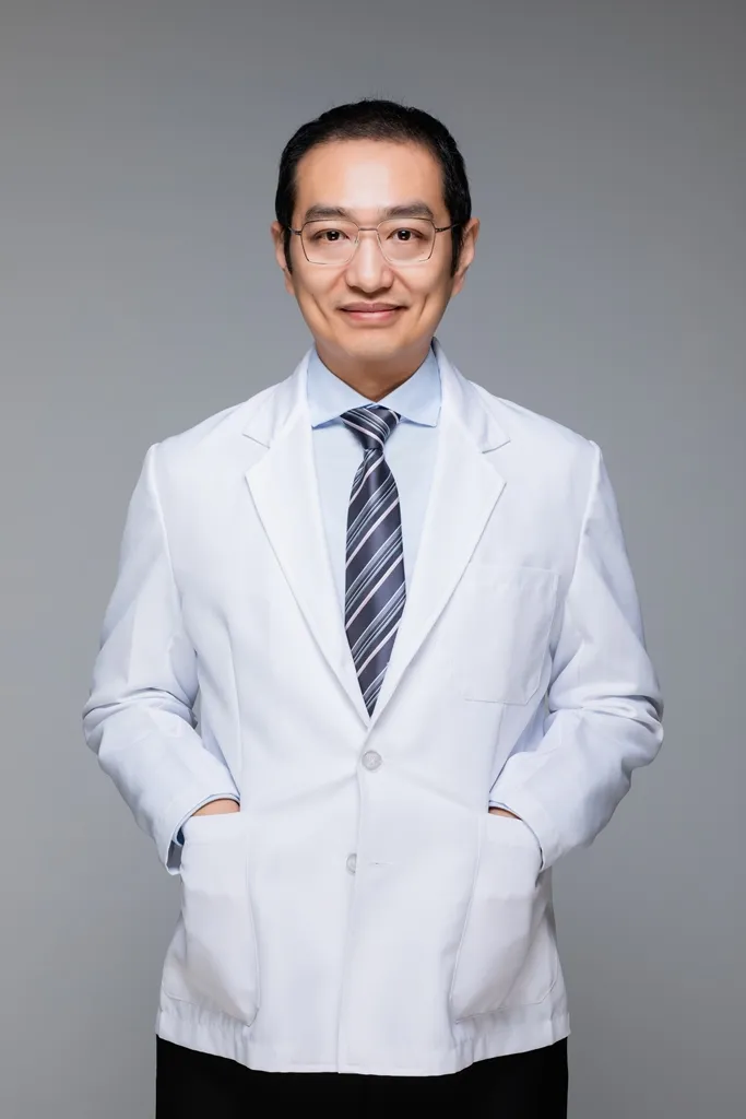 葉志偉 驗光師