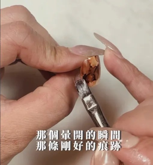 畫暈染美甲暈不起來嗎？／暈染美甲,西屯暈染美甲