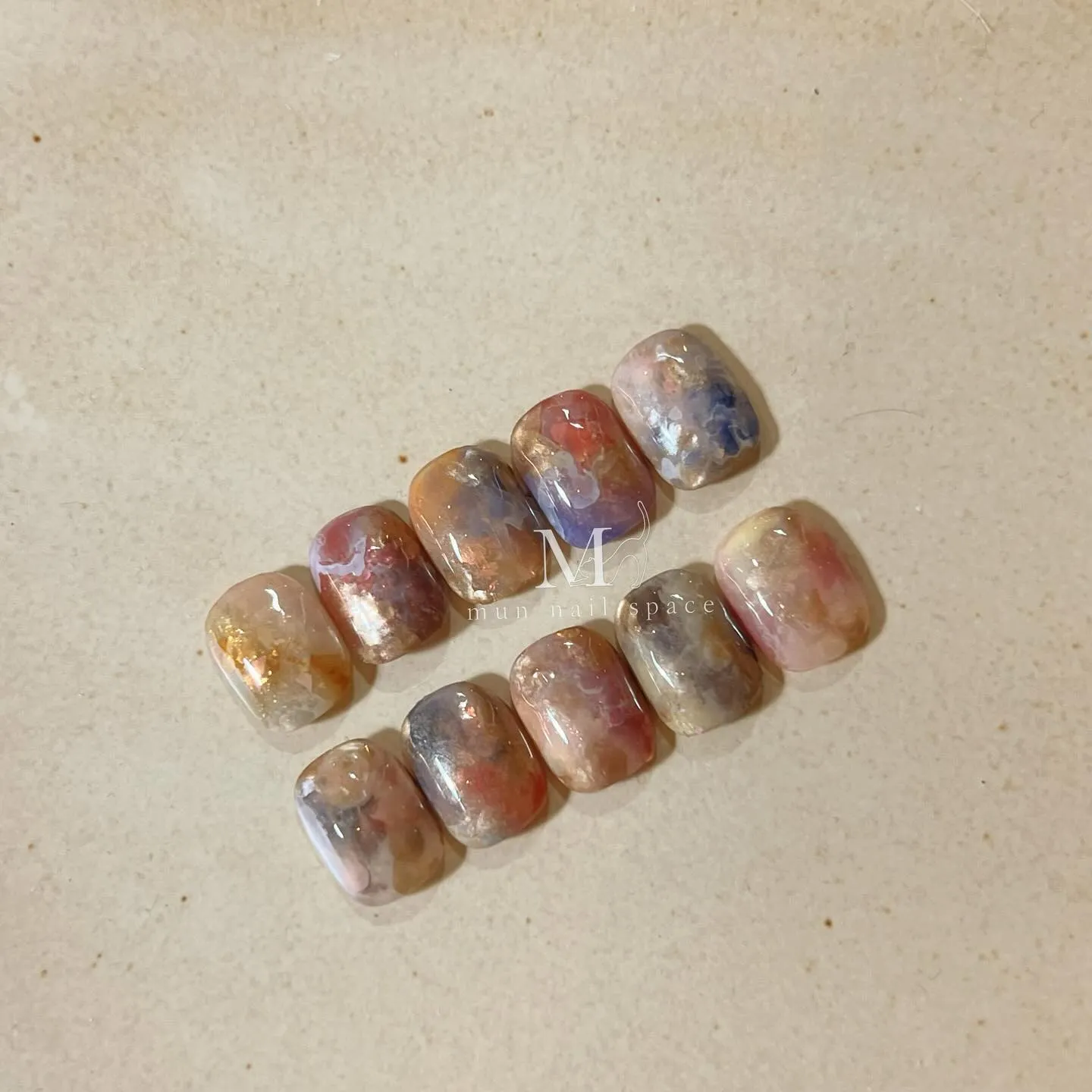 phoeb聯名色膠暈染創作美甲