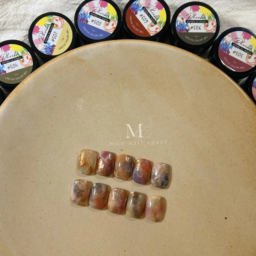 phoeb聯名色膠暈染創作美甲