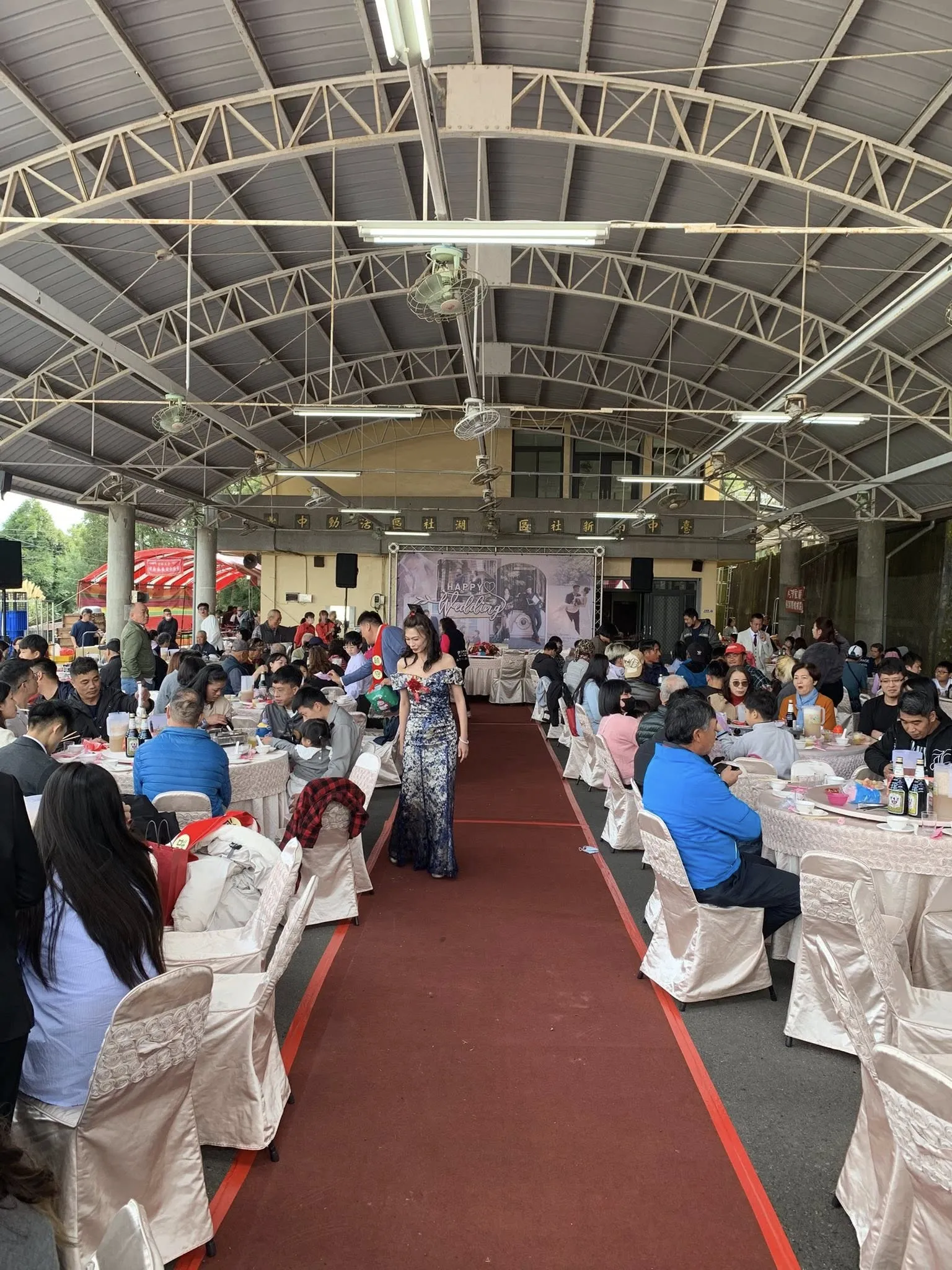 婚宴找啤酒車好嗎？