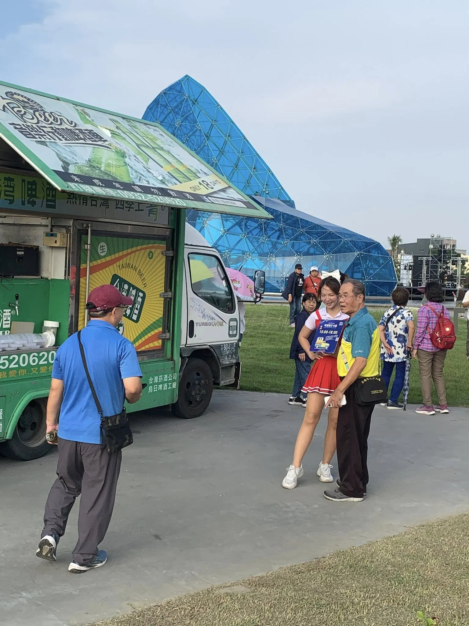 嘉義高跟鞋教堂活動啤酒車