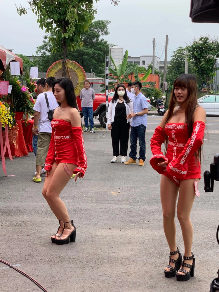 德益綠能建材有限公司 開幕典禮活動｜開幕啤酒車